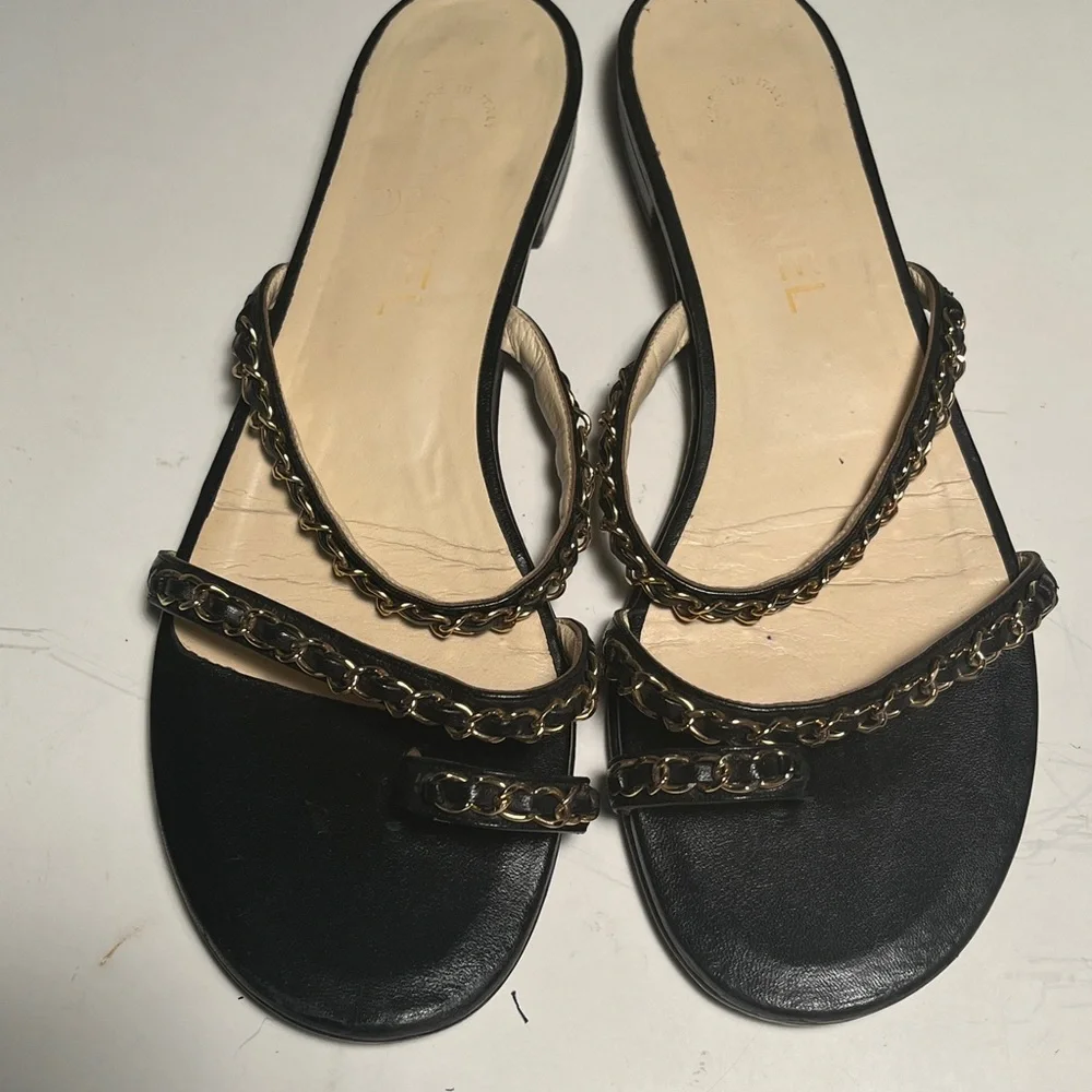 CHANEL Black and Gold Chain Sandals